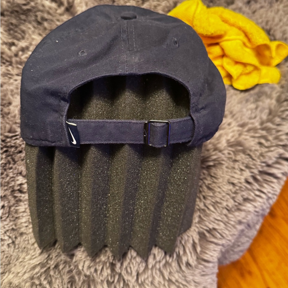 Two hat bundle - Picture 3 of 5